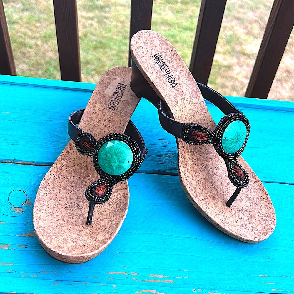 Kenneth Cole Reaction Ladies size 7.5 Pretty Glam Sandals